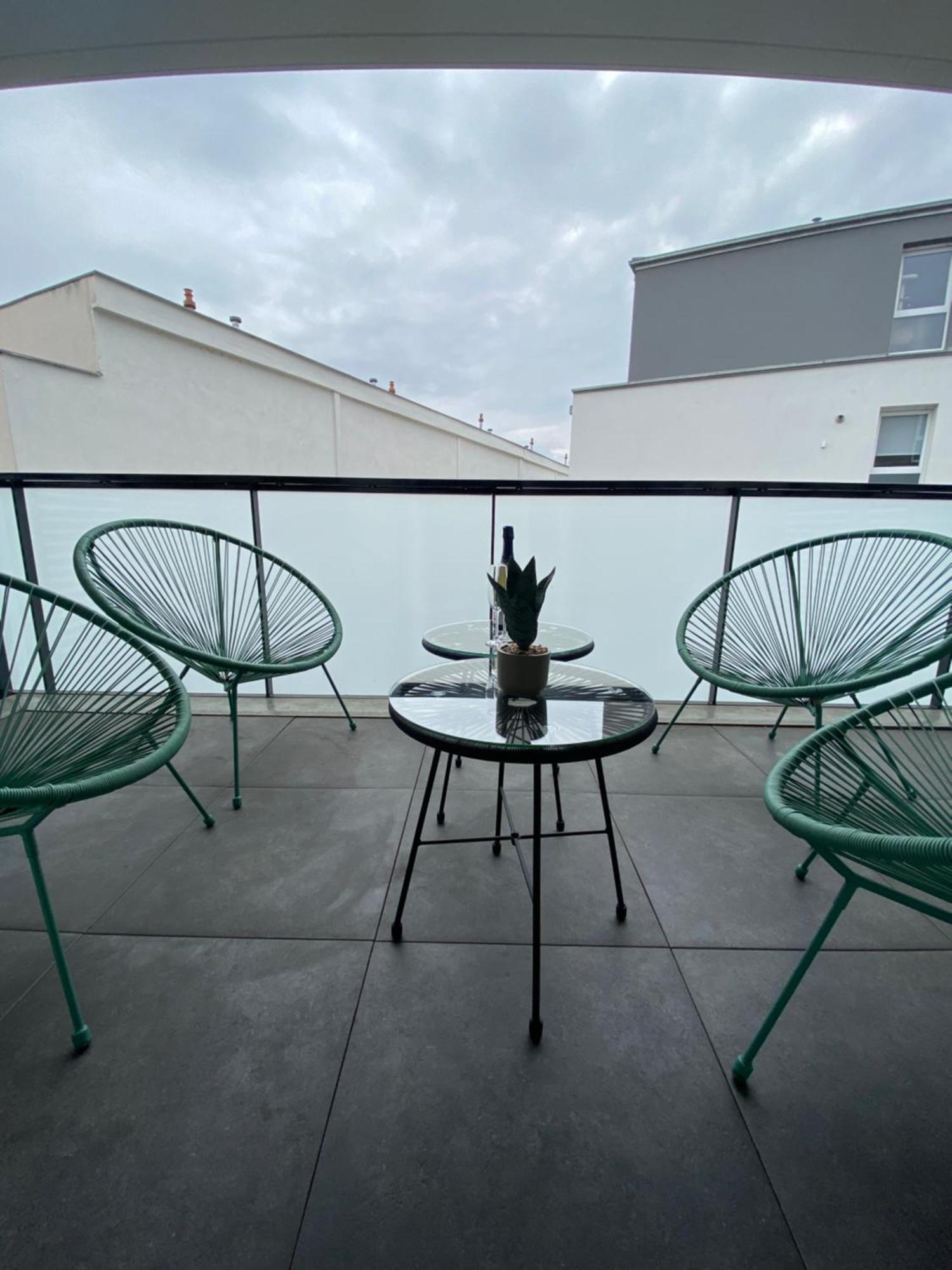 Le Riesling Colmar Centre Charmant Appartement Avec Terrasse Et Parking Gratuit Buitenkant foto